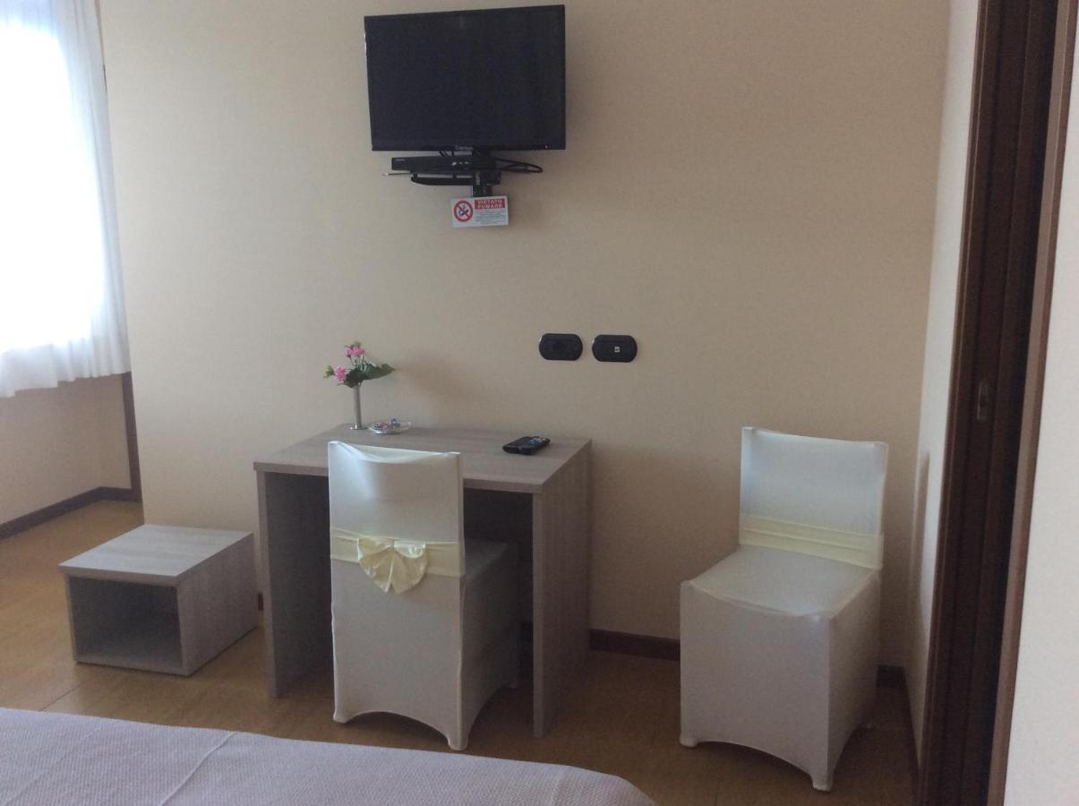 B&B Notte Sul Lago Gozzano Exterior foto